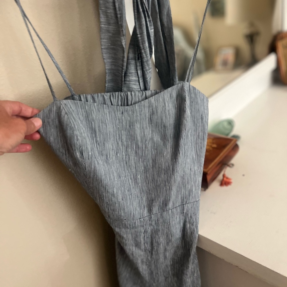 Gray Textured Spaghetti Strap Club Mono capri open back jumpsuit